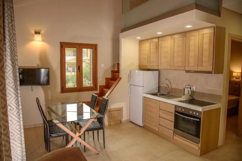Zefiros Luxury Apartments Sívota 외부 사진