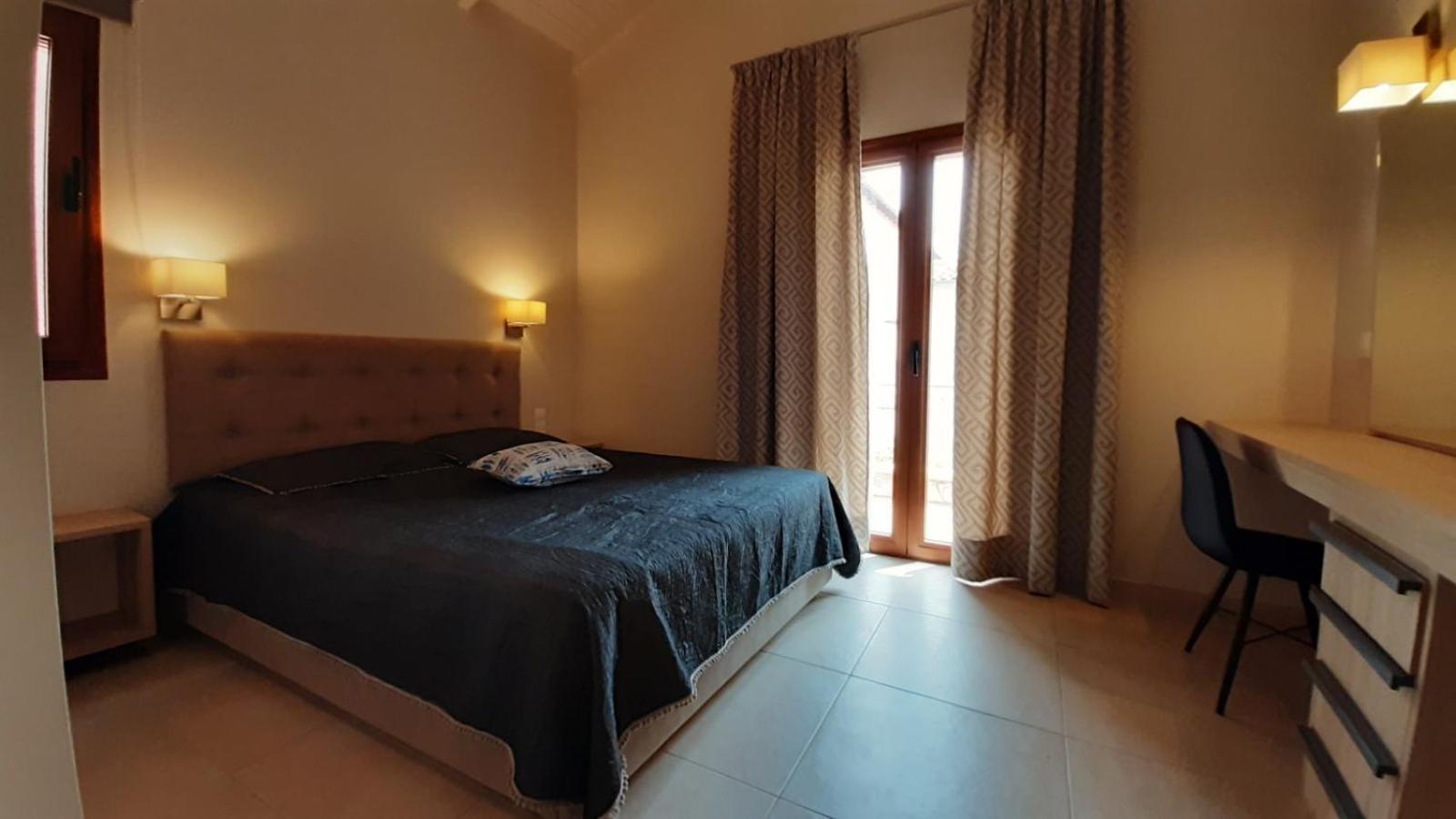 Zefiros Luxury Apartments Sívota 외부 사진